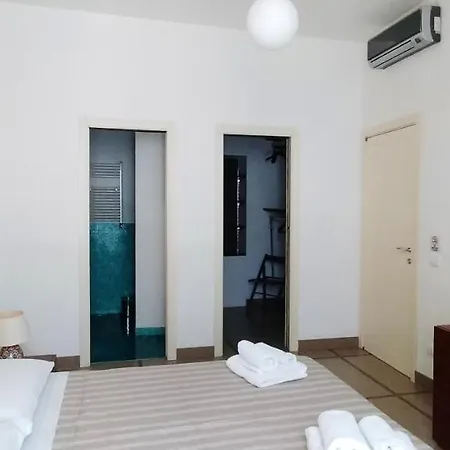Appartamento Salinas Palermo Exterior photo